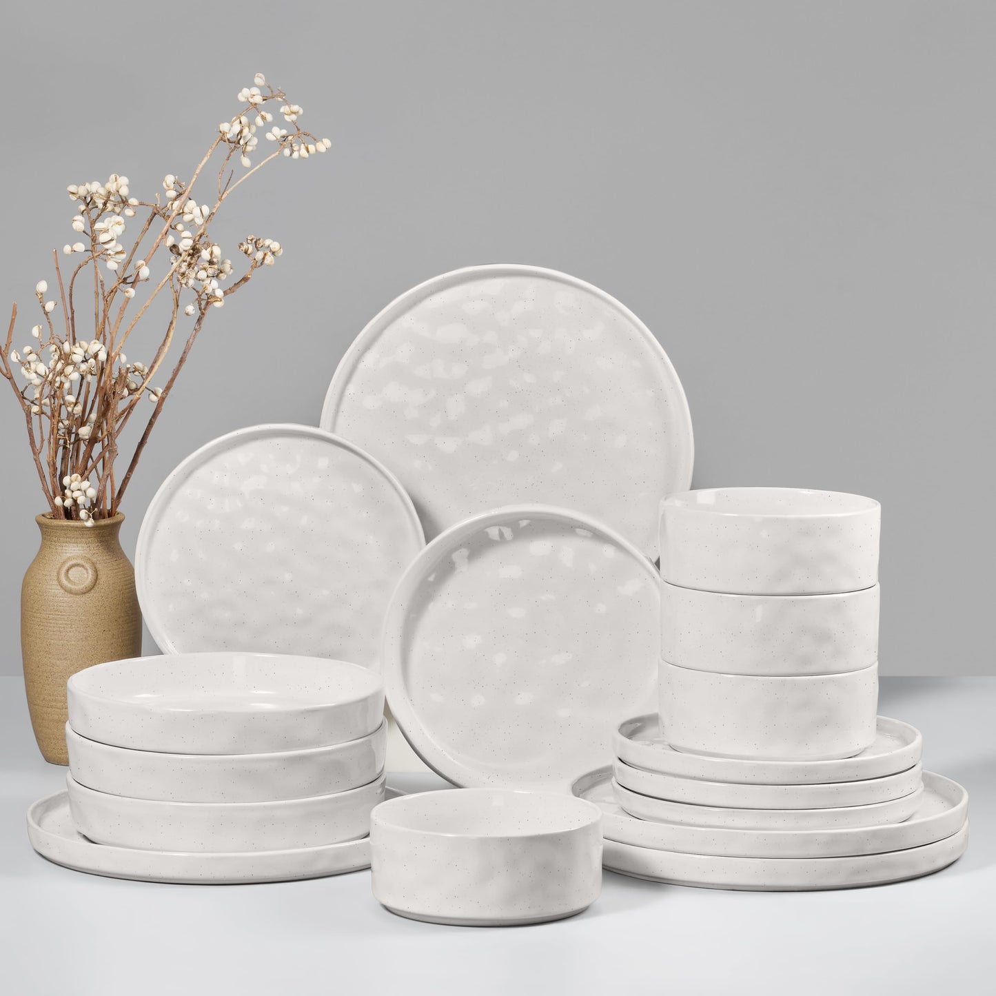 HaWare Dinnerware Sets, 12-Piece Plates and Bowls Set, Stoneware Dish Set for 4, Ceramic Dinnerware for Home Restaurant, Chip and Scratch Resistant, Microwave and Dishwasher Safe, Speckled White