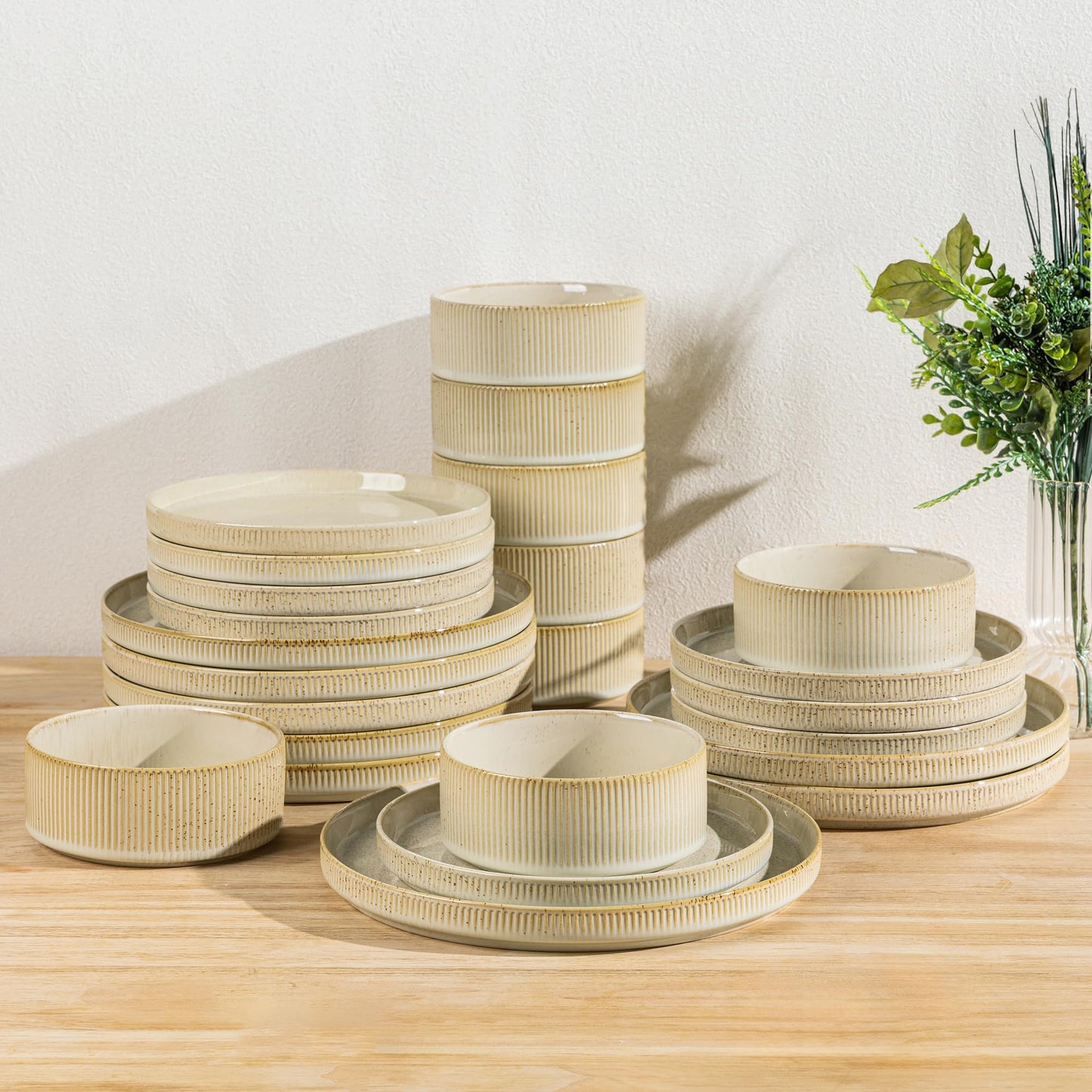 TheTerra Ceramic Dinnerware Sets for 4, 12 Pieces Porcelain Lightweight Plates and Bowls Sets, Scratch Resistant Dish Set, Oven & Microwave & Dishwasher Safe, Beige