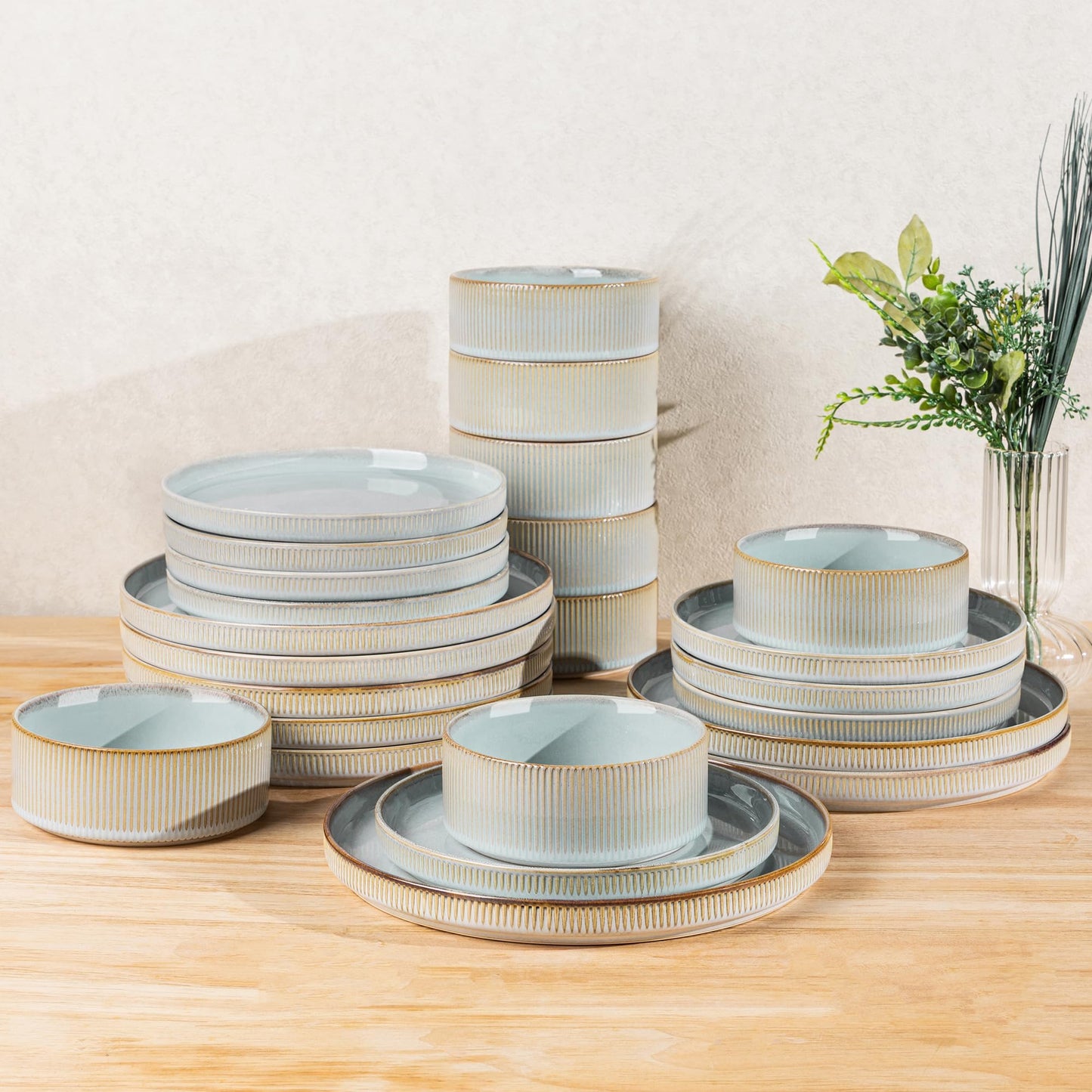 TheTerra Ceramic Dinnerware Sets for 4, 12 Pieces Porcelain Lightweight Plates and Bowls Sets, Scratch Resistant Dish Set, Oven & Microwave & Dishwasher Safe, Beige