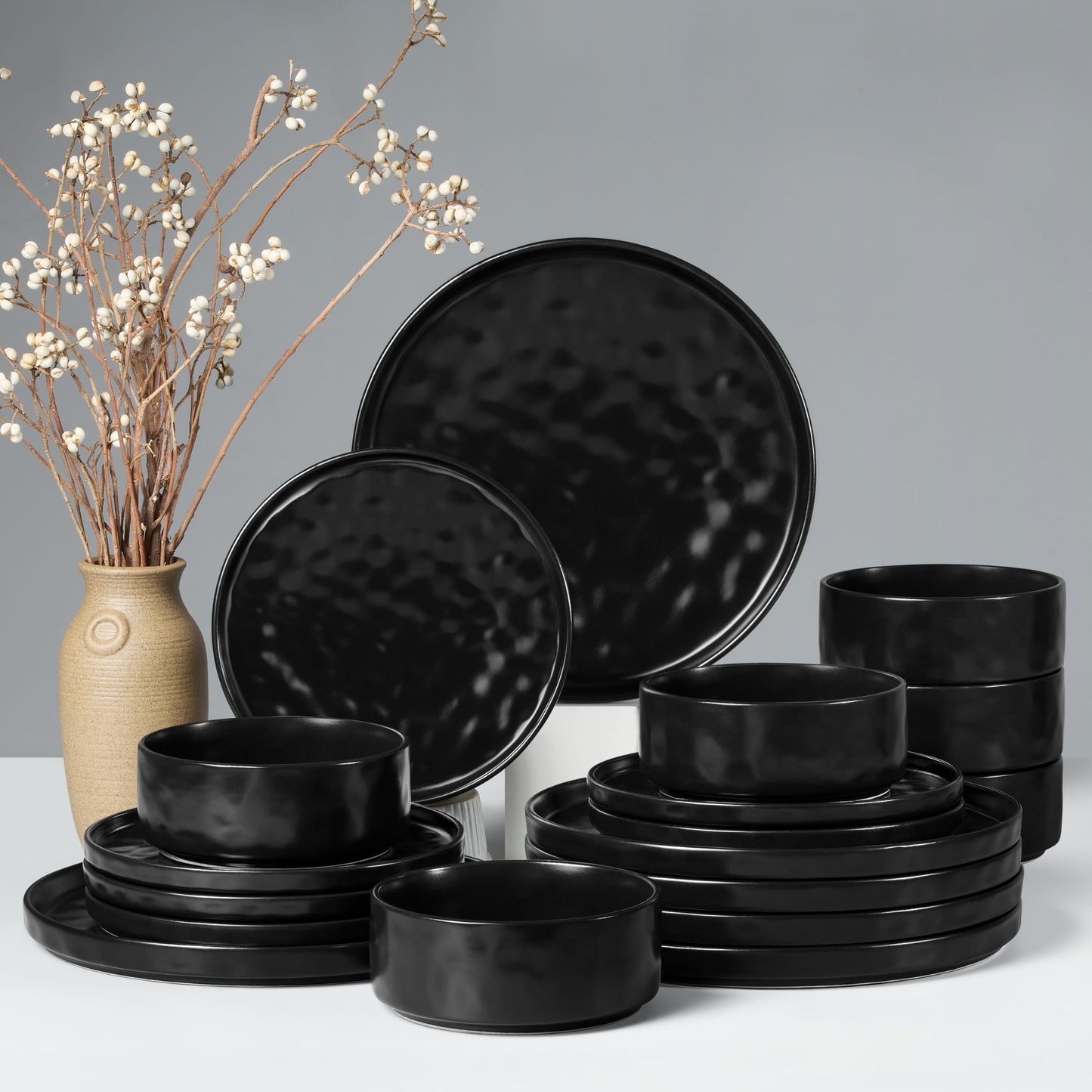 HaWare Dinnerware Sets, 12-Piece Plates and Bowls Set, Stoneware Dish Set for 4, Ceramic Dinnerware for Home Restaurant, Chip and Scratch Resistant, Microwave and Dishwasher Safe, Speckled White