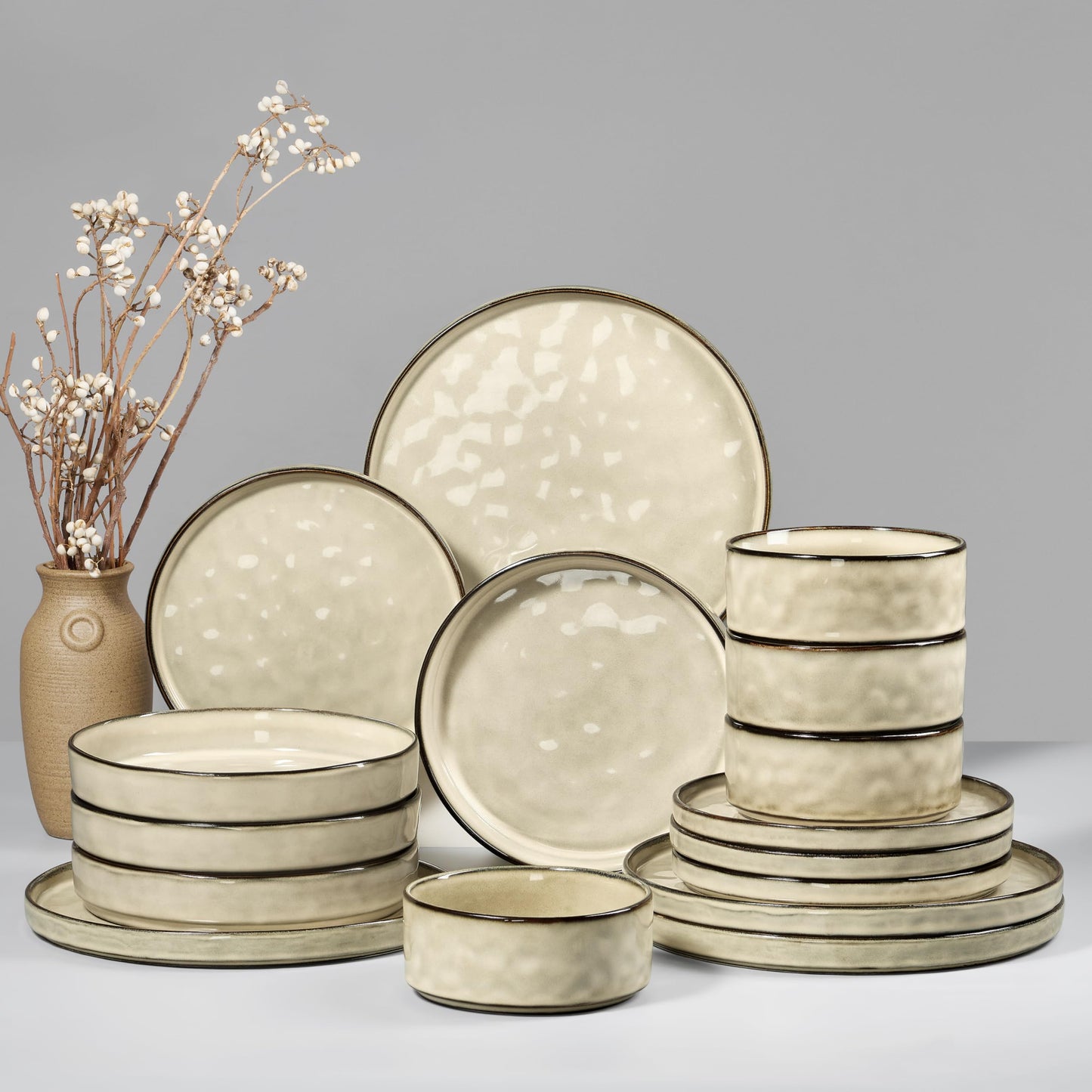 HaWare Dinnerware Sets, 12-Piece Plates and Bowls Set, Stoneware Dish Set for 4, Ceramic Dinnerware for Home Restaurant, Chip and Scratch Resistant, Microwave and Dishwasher Safe, Speckled White